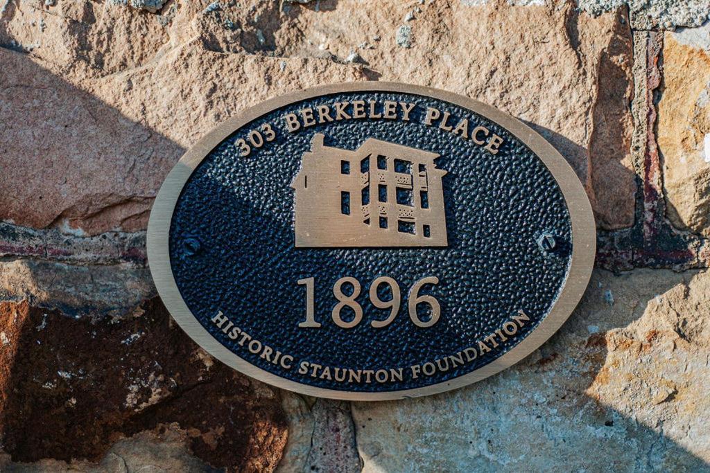 The Historic Berkeley Place Staunton Cameră foto